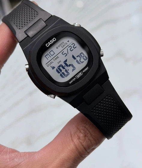 ساعت مچی مردانه و زنانه کاسیو G-Shock مدل کامپیوتری