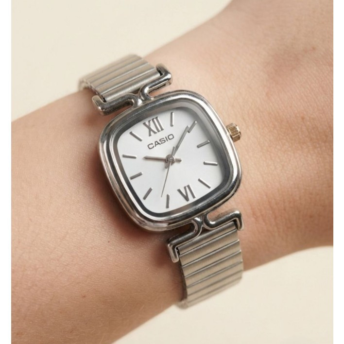 ساعت مچی زنانه بند استیل کرکره ای کاسیو مربع پاپیونی Casio