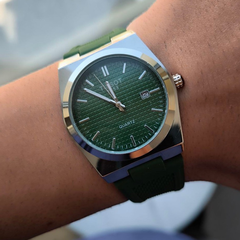 ساعت مچی مردانه بند سیلیکونی کیفیت قوی تیسوت Tissot