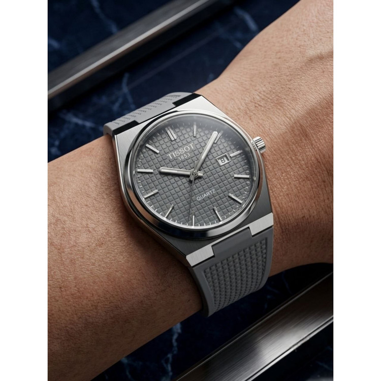 ساعت مچی مردانه بند سیلیکونی کیفیت قوی تیسوت Tissot