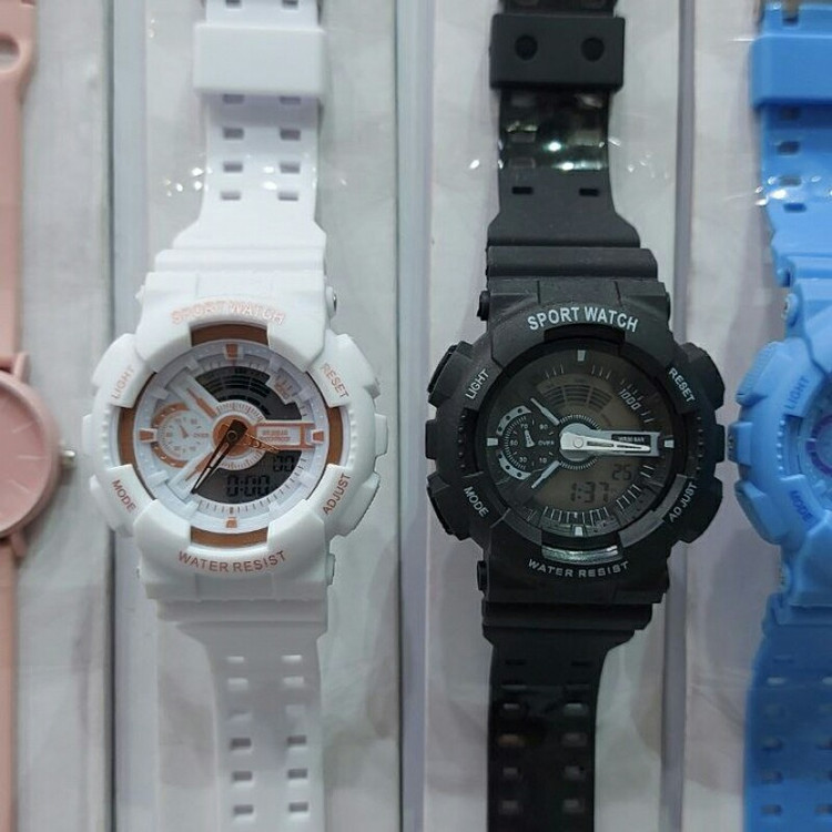 ساعت مچی دخترانه و پسرانه دوزمانه اسپرت ضداب پمپی Sport watch