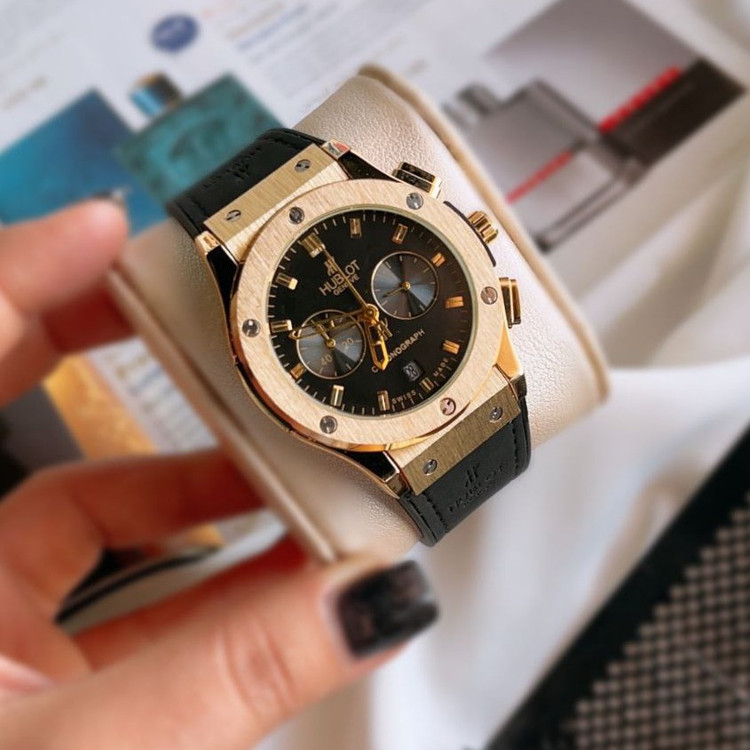 ساعت مچی مردانه 3 موتور فعال کرنوگراف هابلوت Hublot